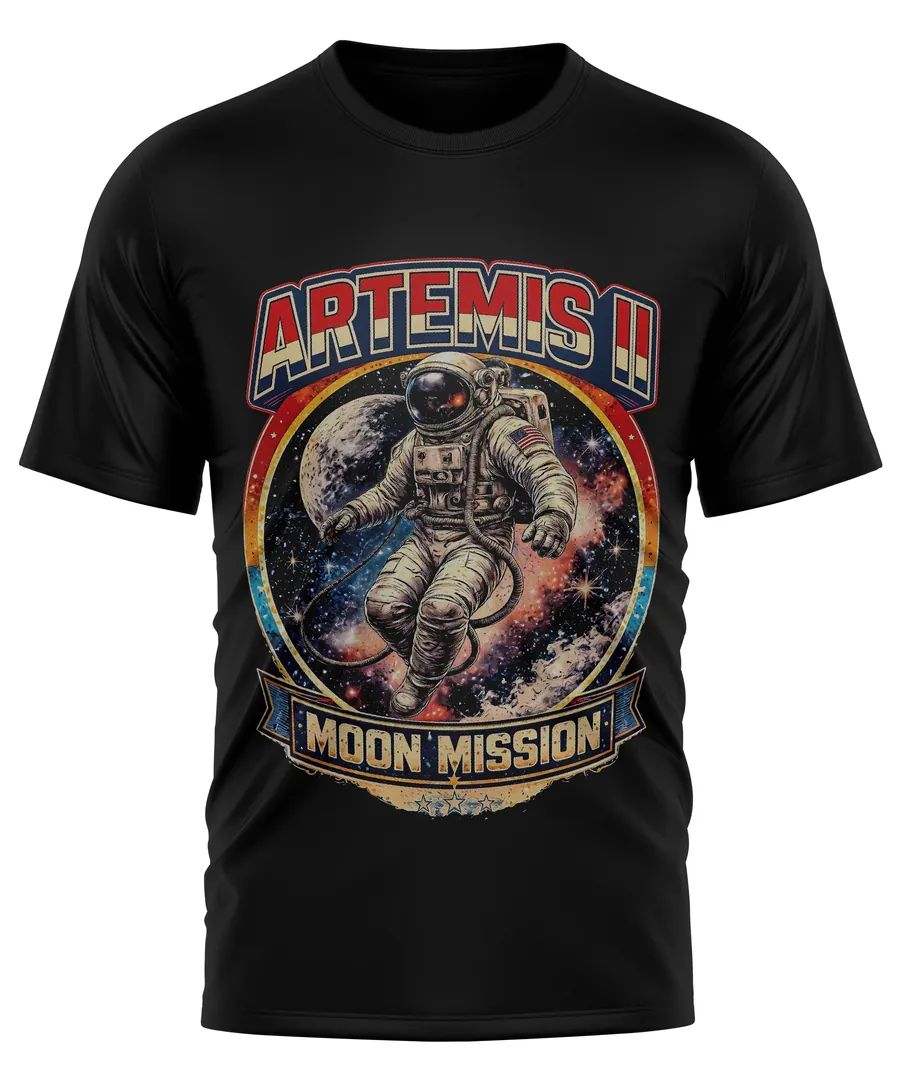 Camiseta negra con un diseño espacial preparado para impresión DTF